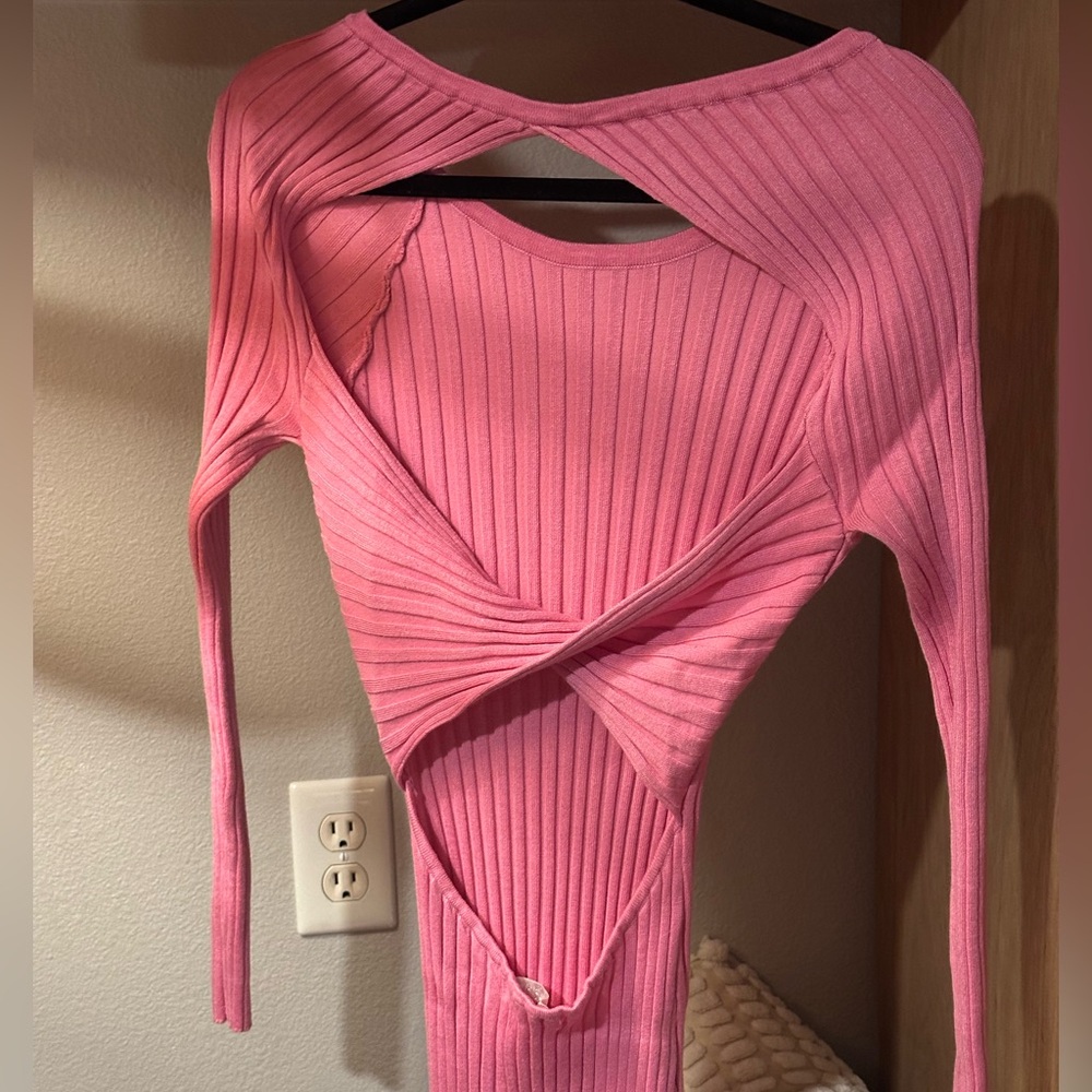 Pink Ribbed Knit Dress - Picture 2 of 4